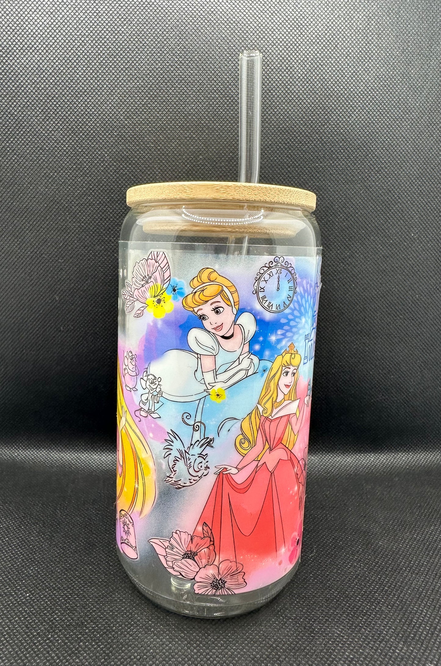 Multiple Princesses 16oz Clear Glass Tumbler with Straw