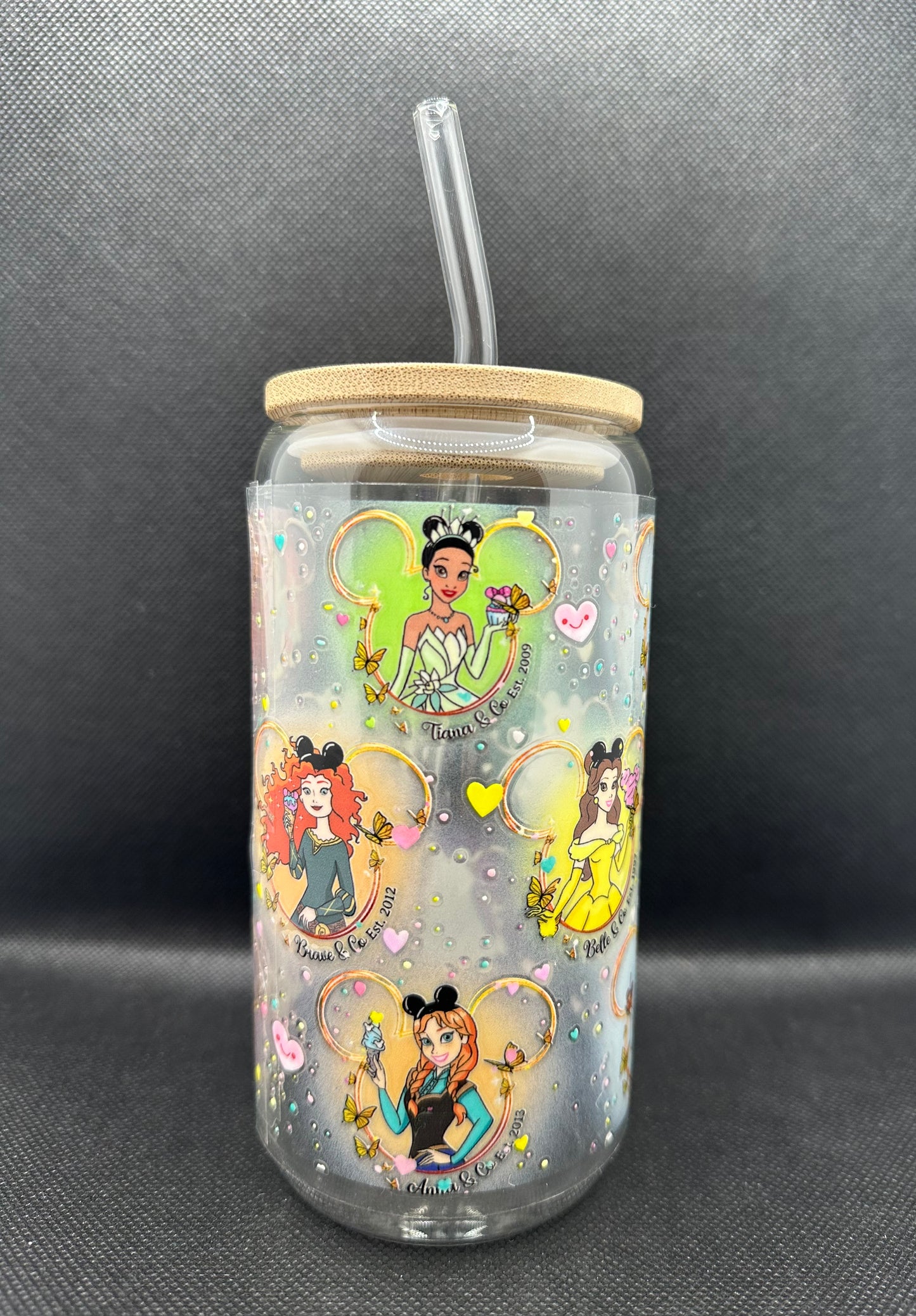 Multiple Princesses 16oz Clear Glass Tumbler with Straw